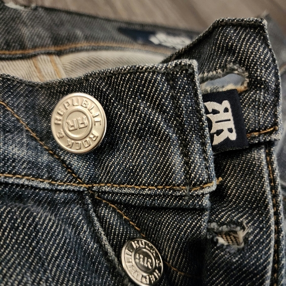 Men'sRock & RepublicVintage x Rock & Republic Distressed Jean - Picture 8 of 12